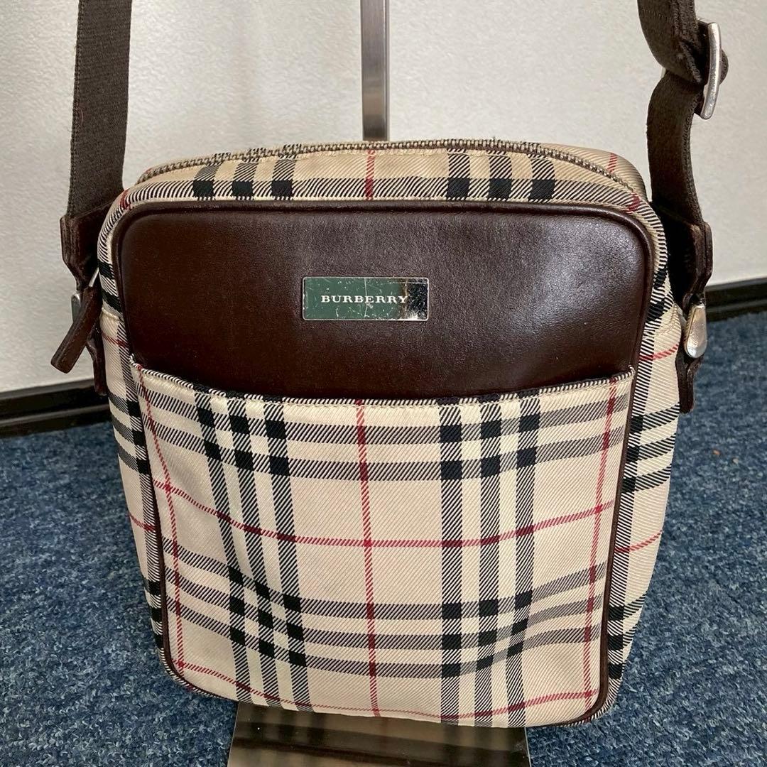 大人気！BURBERRY バーバリー ノバチェック ショルダーバッグ