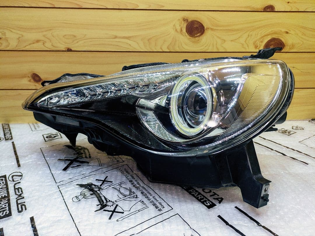 86 ZN6 ヘッドライト イカリング シーケンシャル RGBカラーアイ - メルカリ