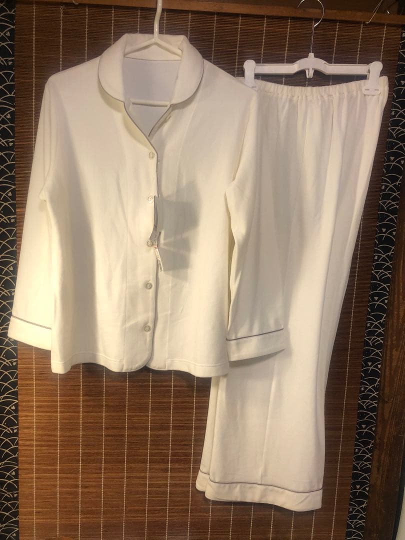 ワコール 睡眠科学プレミアム 高級ベロア パジャマ L 定価33,000円 公式】ワコール／睡眠科学 | ファッション通販サイト[オンワード