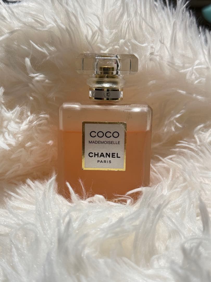 CHANEL ココ マドモアゼル ロー プリヴェ 〈ヘア&ボディミスト〉50ml