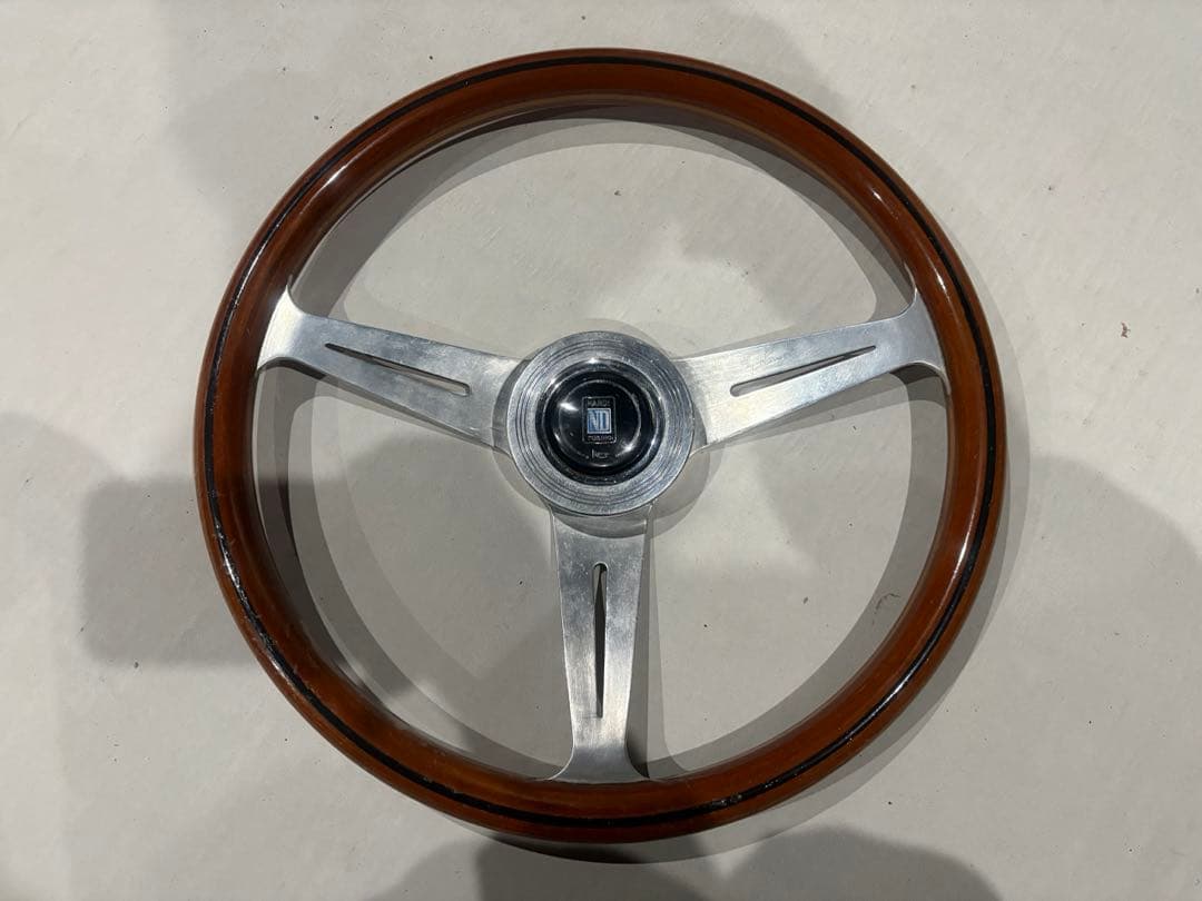 NARDI Classic ナルディー　ステアリング　レトロ Amazon | NARDI(ナルディ) CLASSIC(クラシック) ブラックレザー