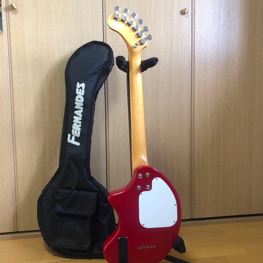 Fernandes ZO-3（ゾウさんギター） 内蔵アンプ付き ミニギター - メルカリ