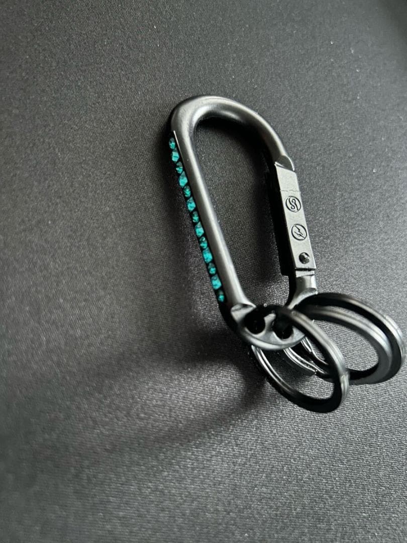 ジャンクUNIFORM EXPERIMENT UE×フラグメント カラビナ 藤原 - メルカリ