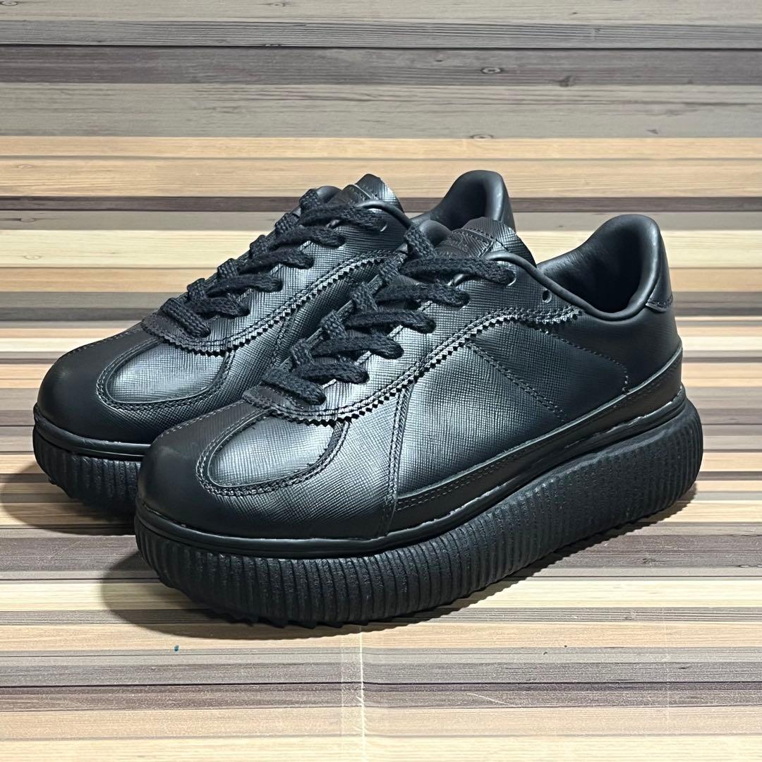 オニツカタイガー デレシティ ブラック 22.5cm - メルカリ