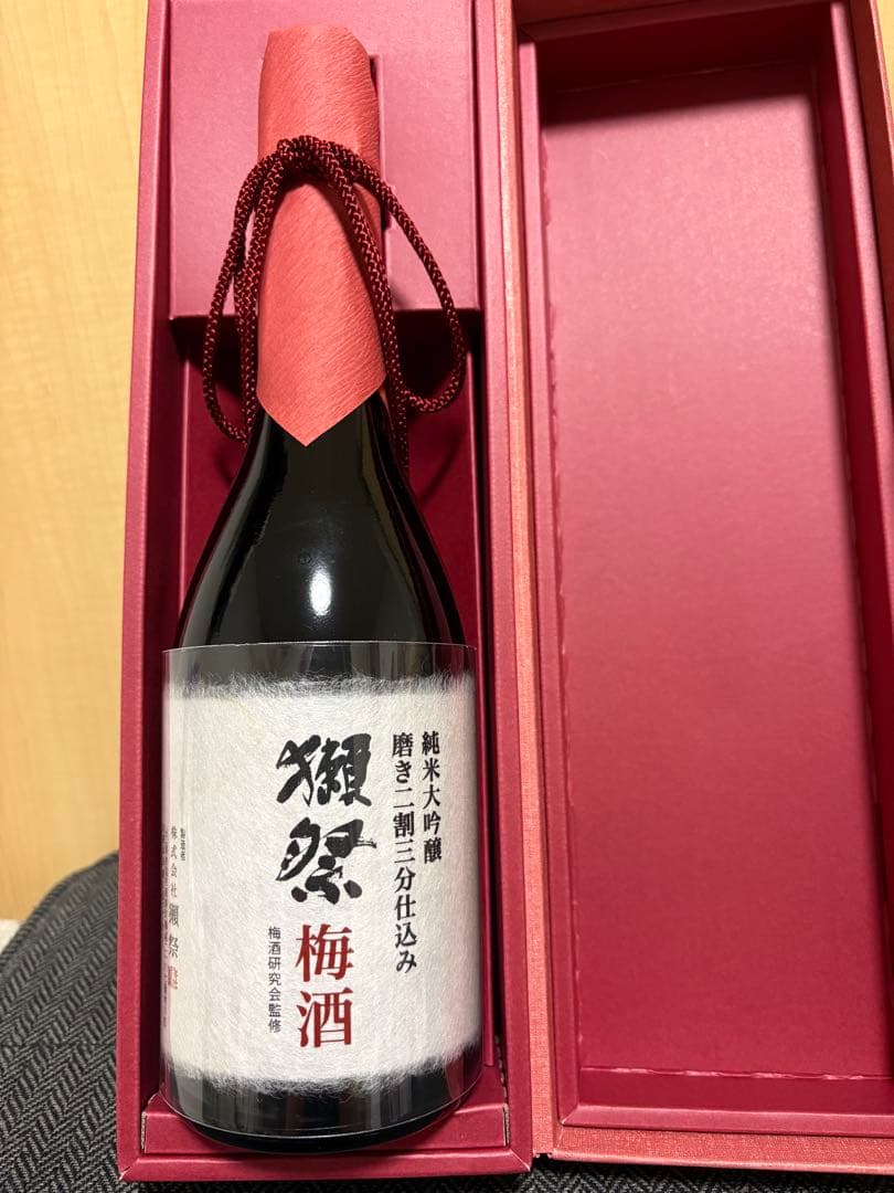 旭酒造株式会社獺祭梅酒純米大吟醸磨き二割三分仕込み8％720ml瓶1本箱付き 楽天市場】旭酒造株式会社獺祭梅酒純米大吟醸磨き二割三分仕込み8