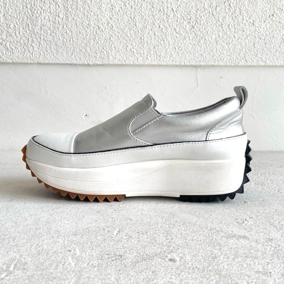 ビアズリー レザー スリッポン 厚底スニーカー 22.5cm シルバー