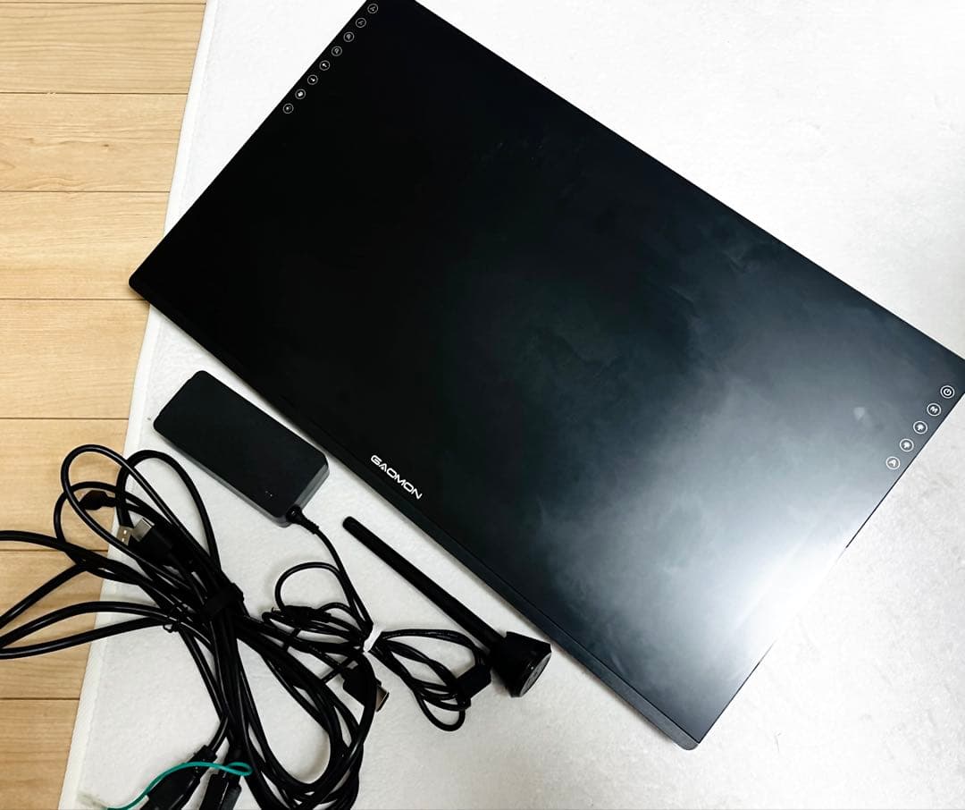 GAOMON 21.5インチ液晶ペンタブレット一式 Amazon | GAOMON 液タブ PD2200 21.5インチ 92%NTSC IPSパネル フル