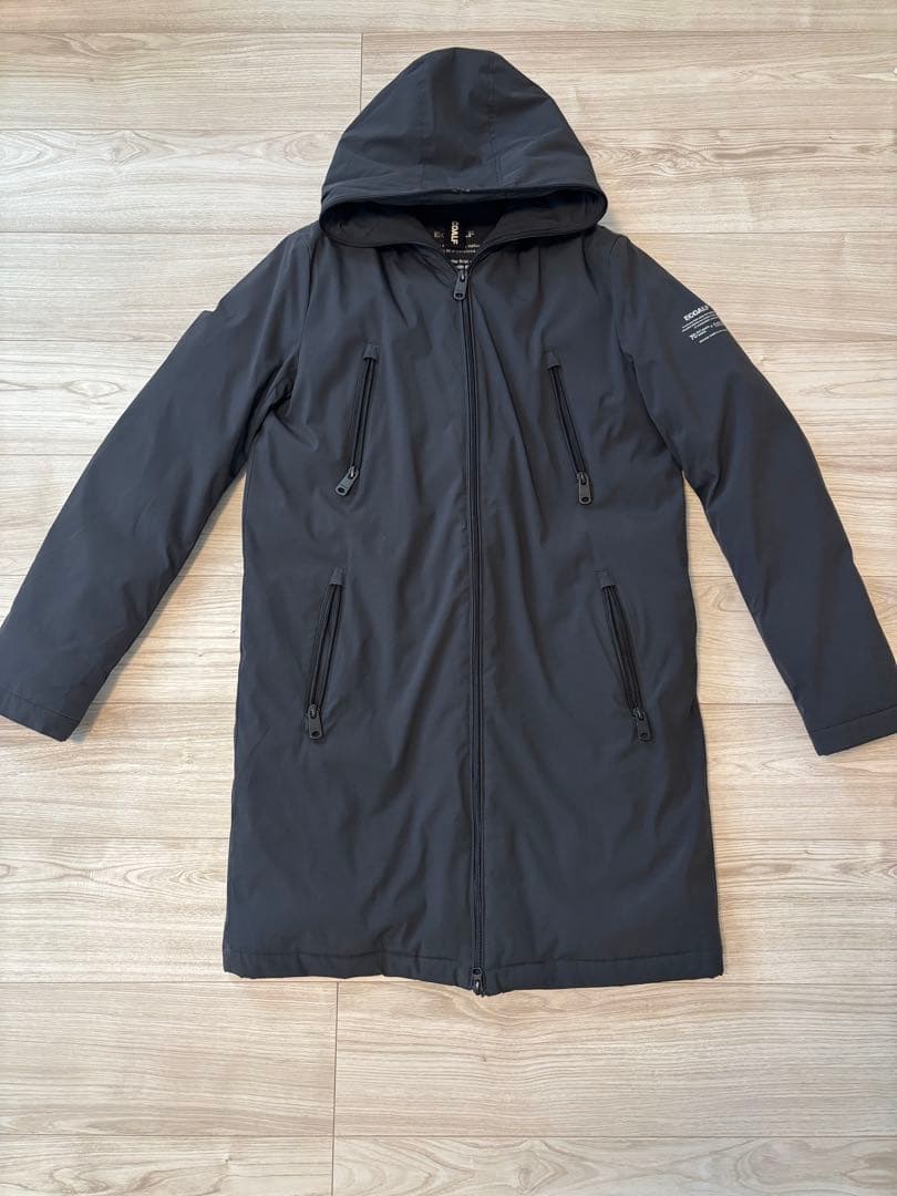 ECOALF ブラック ダウンジャケット フード付き S115469179