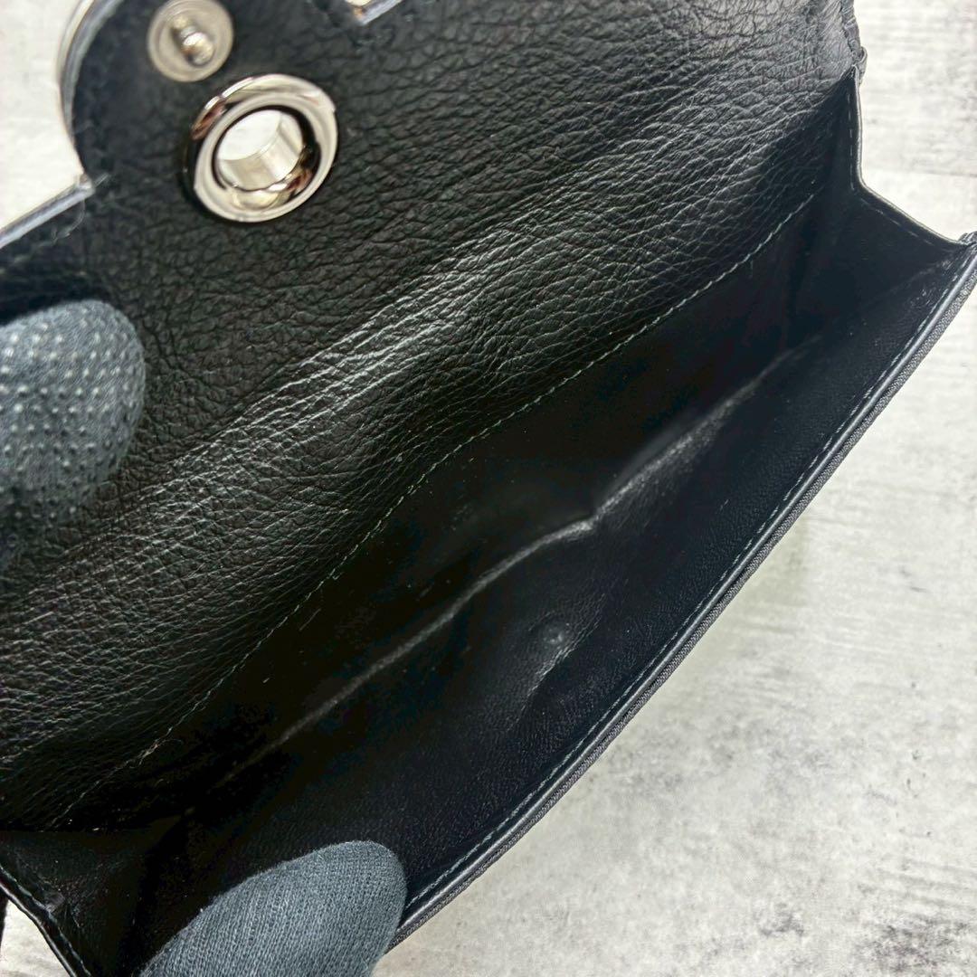 美品 グッチ GGキャンバス Wホック 長財布 折り財布 金具 型押し