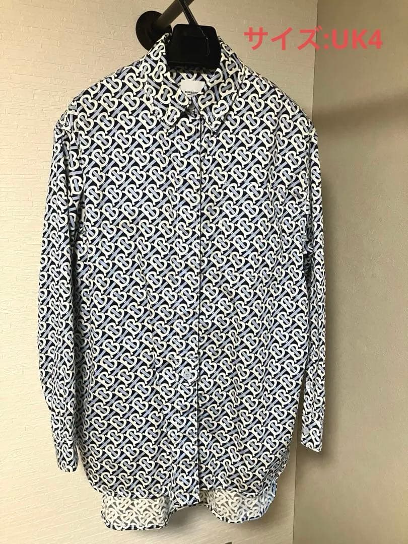 【美品】BURBERRY TBモノグラムシャツ BURBERRY（バーバリー） TBロゴ モノグラム EMERSON TB Tシャツ