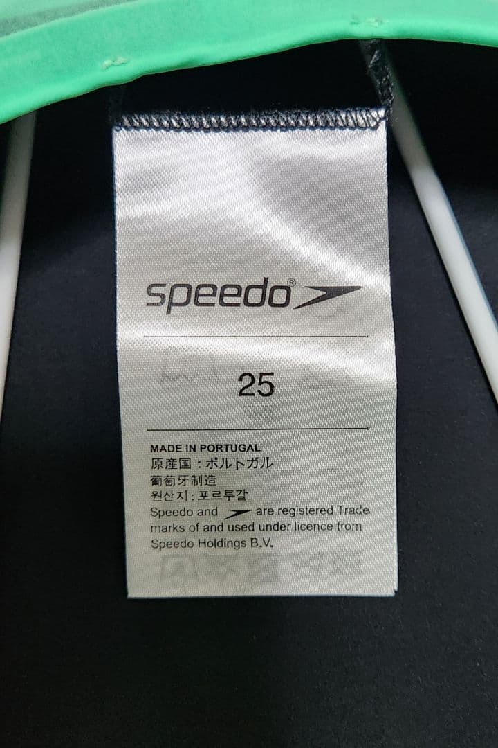 F6【新品】speedo スピード 競泳水着 ファストスキン 25（Mサイズ