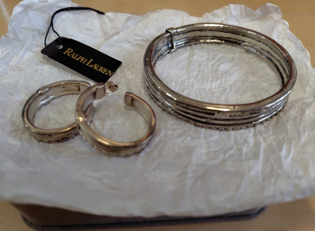user_541ed03b様用RalphLaurenシルバー バングルとピアス シルバーバングル｜ブレスレット｜ノジェス 公式オンラインストア