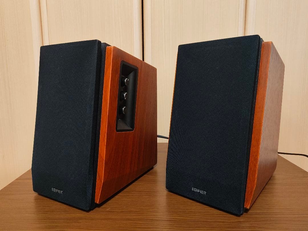 Edifier R1700BT Bluetoothスピーカー R1700BT Multifunctional Speakers – Edifier USA