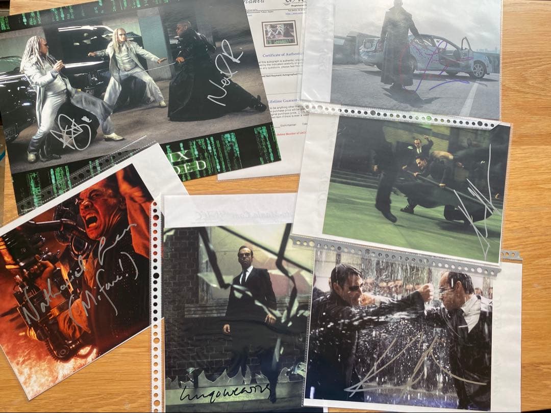 映画　マトリックス サイン入り写真等6点セット　キアヌ　ネオ　モーフィアス Amazon.co.jp: HWC Trading A4 キアヌ・リーブス The Matrix Neo Gifts