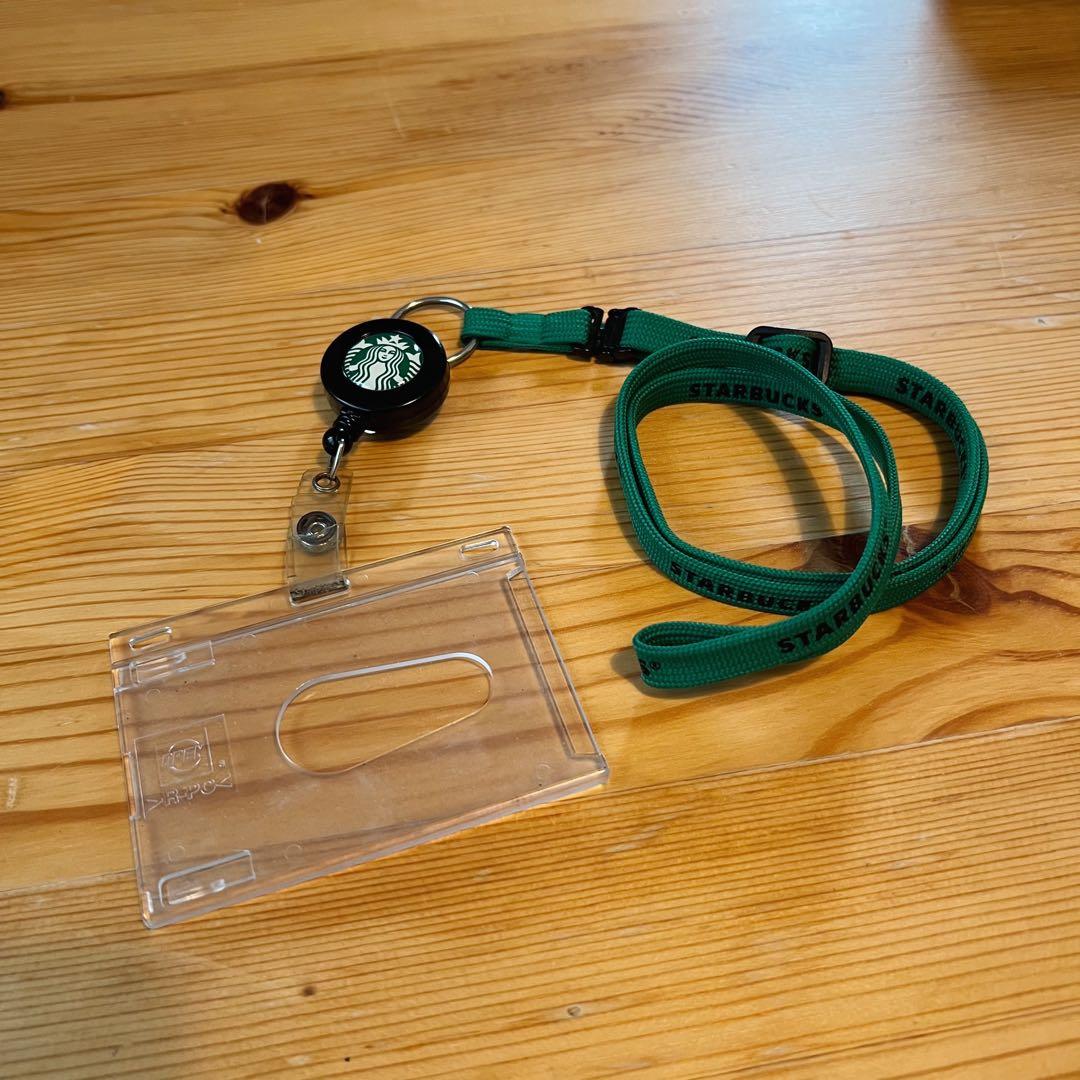 非売品】中古 スターバックス IDホルダー リール式 - メルカリ