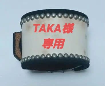 ウルフズヘッド　スタッズリストバンド　幅50mm ほぼ新品 ウルフズヘッド RAMIDUS ラミダス スタッズリストバンド M