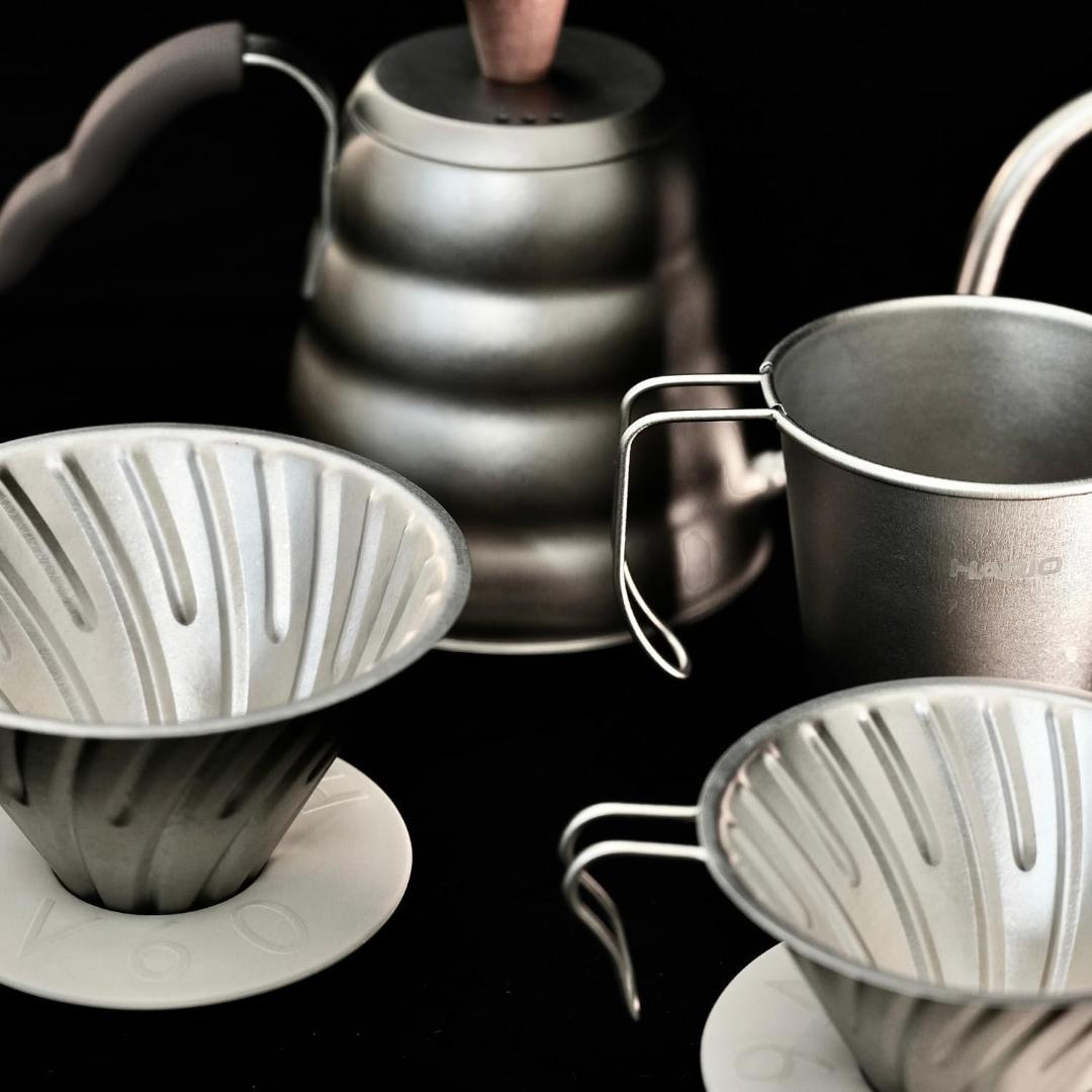 HARIO V60 チタンドリッパー 1~4杯用 + チタンマグ350mlセット - メルカリ