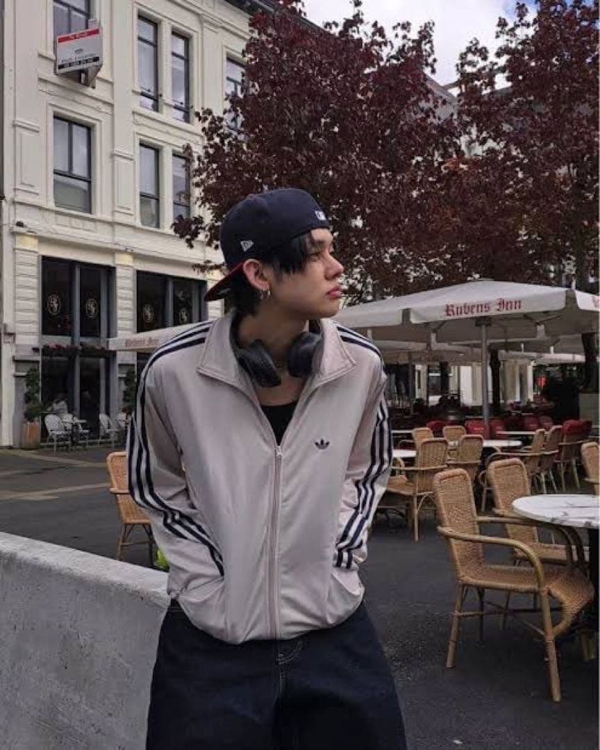 U200 XLサイズ　ヨンジュン　着用　トラックジャケット　ベッケンバウアー TXTヨンジュン着用 adidas ベッケンバウアー トラックジャケット