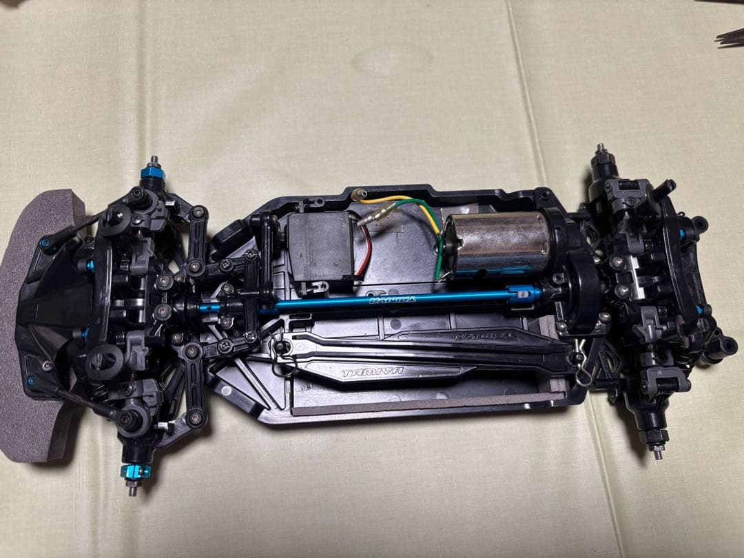 Tamiya TT-02 電動ラジコンカー シャーシ タミヤ RC特別企画商品 1/10RC TT-02 シャーシキット ホワイト