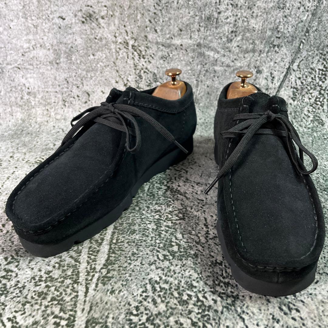 美品 クラークス ワラビー ゴアテックス ブラック ビブラムソール Clarks（クラークス） CLARKS WALLABEE GORE-TEX BLACK SUEDE 26149449