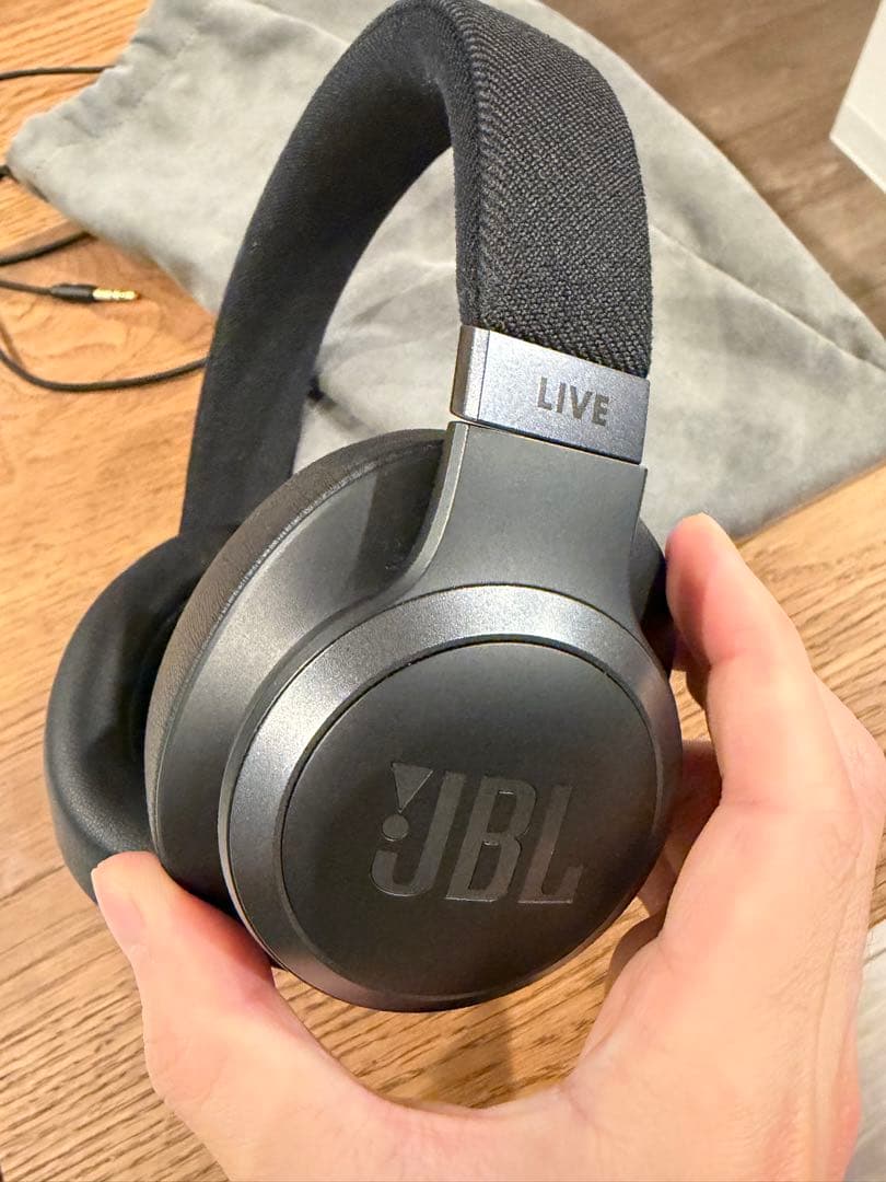 【もっさん】JBL LIVE 770NC ワイヤレスヘッドホン 付属品完備 JBL Live 770NC | ワイヤレスハイブリットノイズキャンセリング