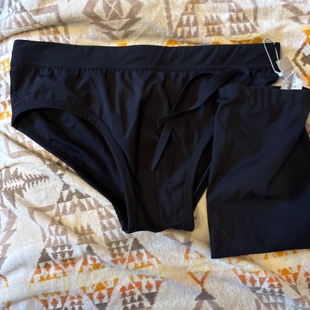 BOTTEGA VENETA ブラックビキニ水着 海外サイズ46収納袋付き ウィメンズ's ウィメンズ スイムウェア | Bottega Veneta ® JP