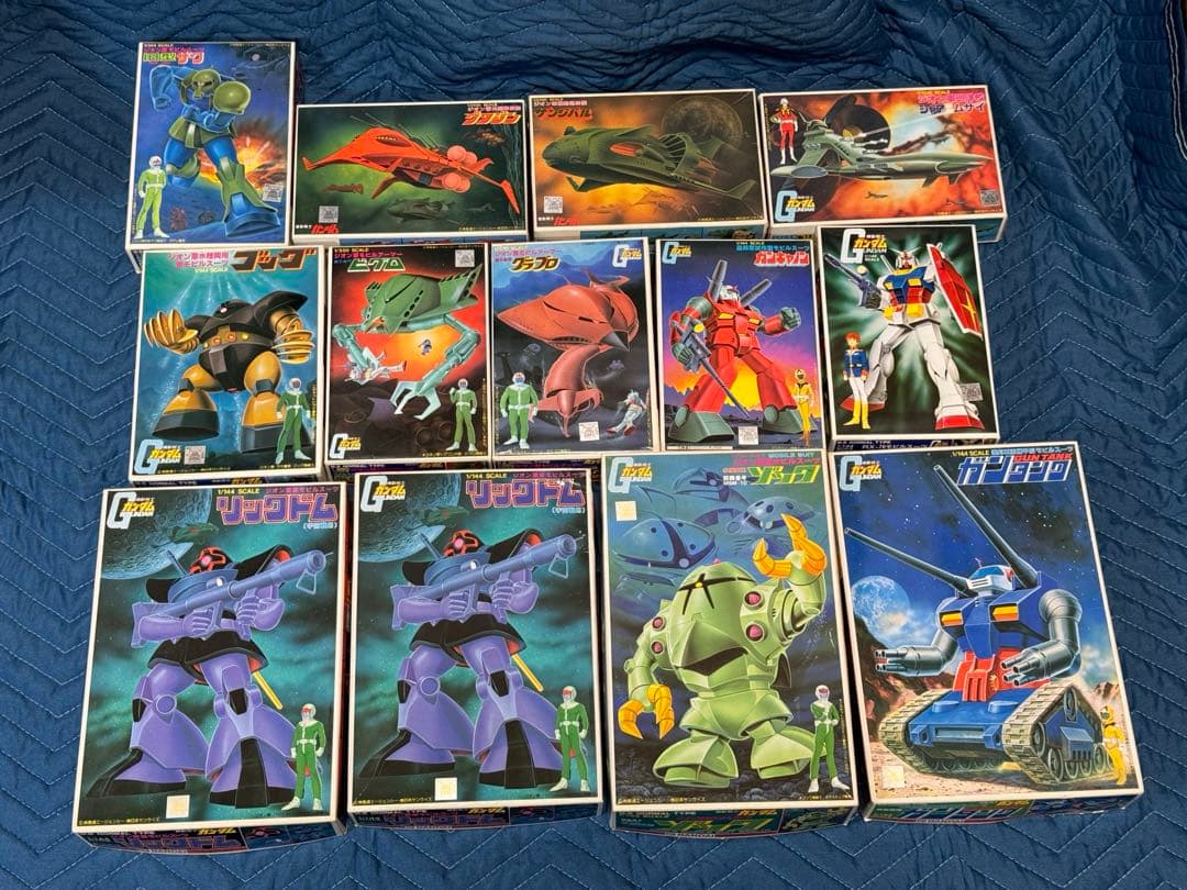 ガンプラ 旧キット 13点12種まとめ売り - メルカリ