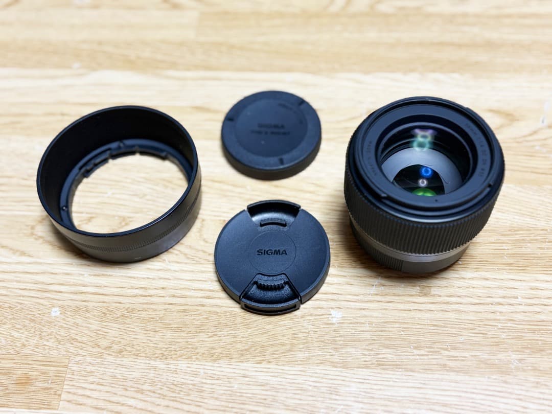 SIGMA 56mm F1.4 DC DN 富士Xマウント Amazon.com : Sigma 56 mm F1.4 DC DN [Contemporary] for Fujifilm X