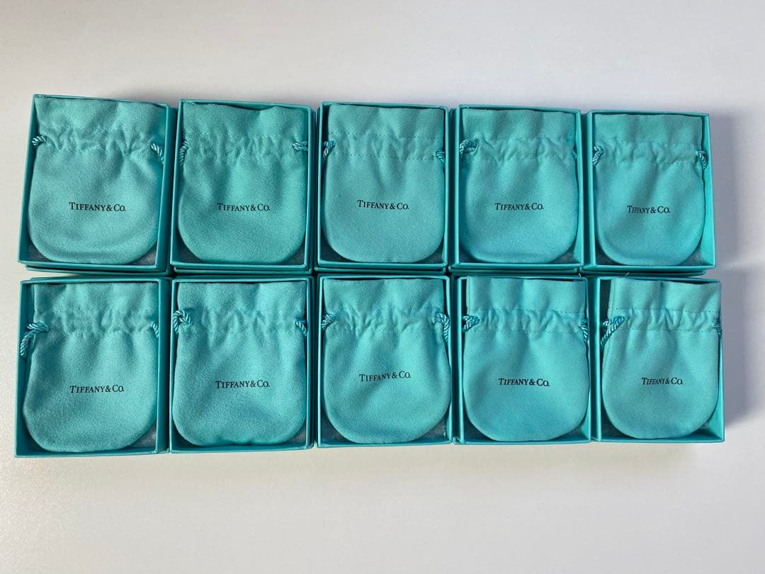 正規品Tiffany 巾着 空箱10個セット美品 美品 ティファニー 巾着袋 空箱 10個セット 保存袋 アクセサリー入れ