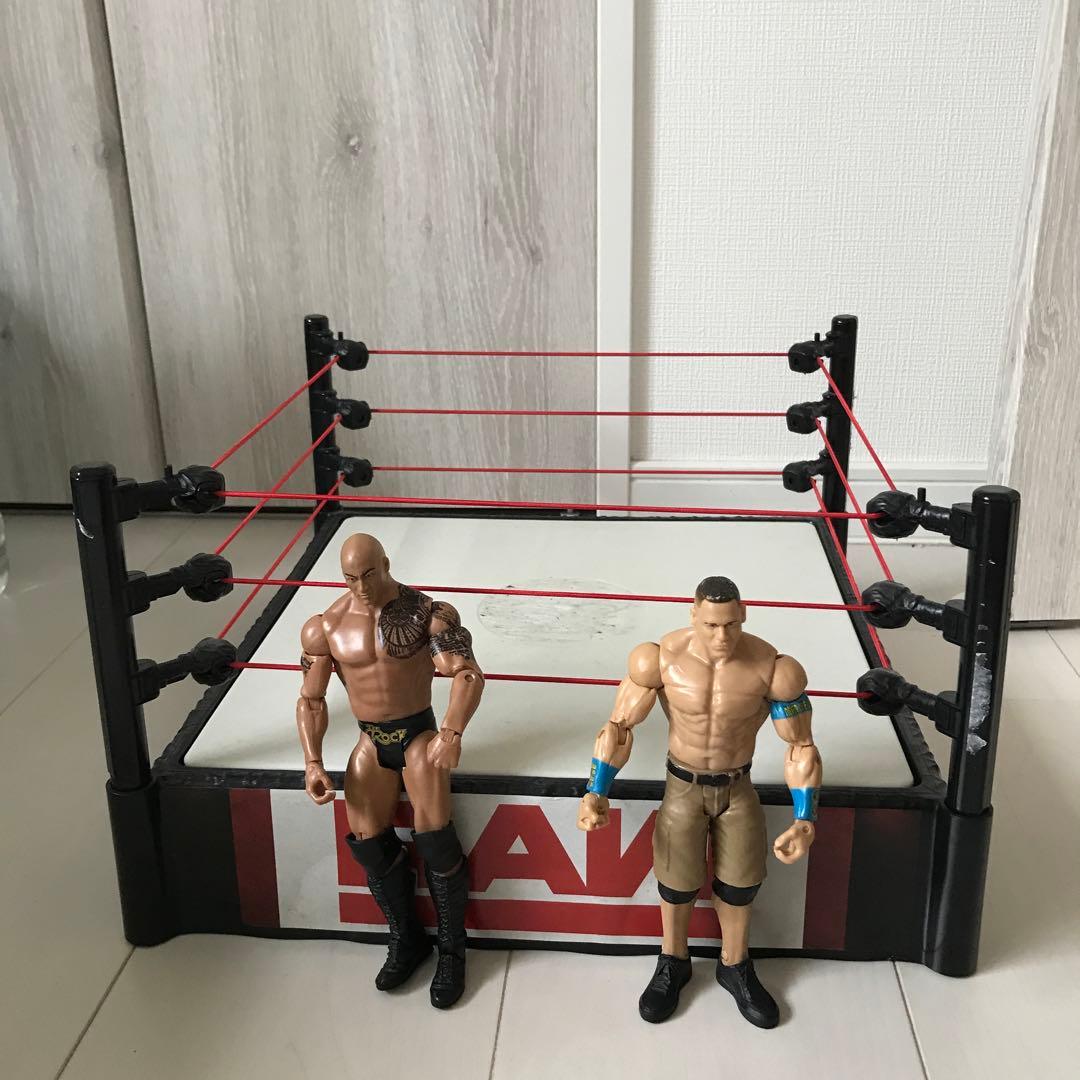 マテル　WWEリング ジョン・シナ ザ・ロック フィギュアセット マテル WWEリング ジョン・シナ ザ・ロック フィギュアセット - メルカリ