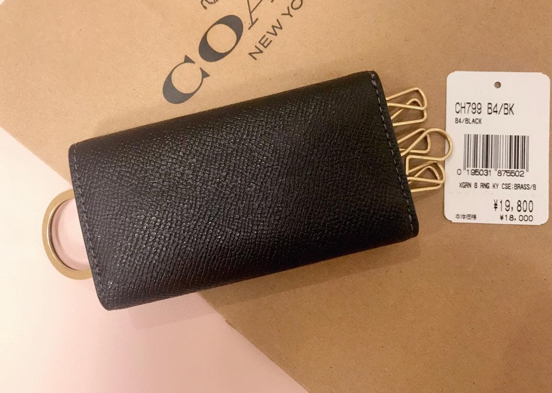 あーちゃん様専用 新品 coach 6 リング キー ケース ブラック - メルカリ