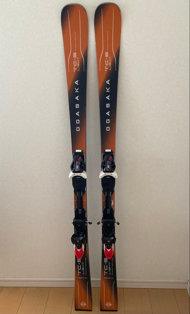 OGASAKA TC-S LIGHTスキー板155cm　今期モデル ヨドバシ.com - オガサカスキー OGASAKA SKI スキー板「オガサカ TC-S