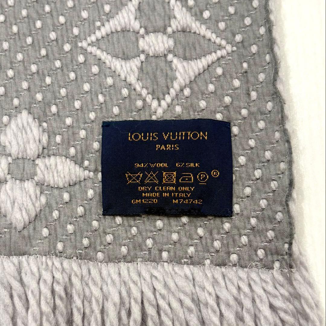 正規品】LOUIS VUITTON ルイヴィトン マフラー グレー LVロゴ - メルカリ