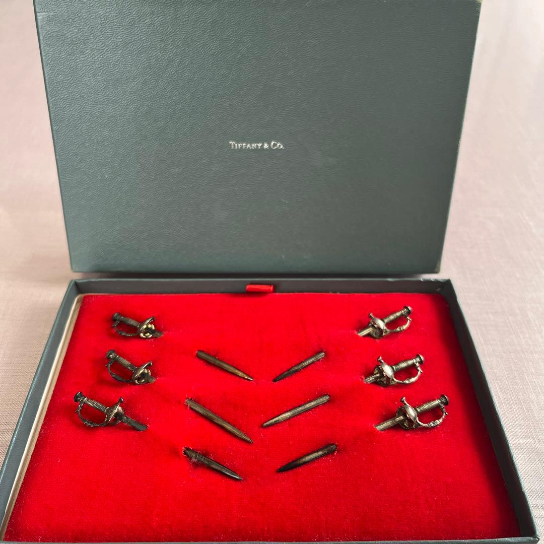Tiffany & Co. カトラリーセット ピック 爪楊枝 ビンテージ品 Tiffany & Co Sterling Silver 4pc Vanity Set Brushes Shoe Horn File