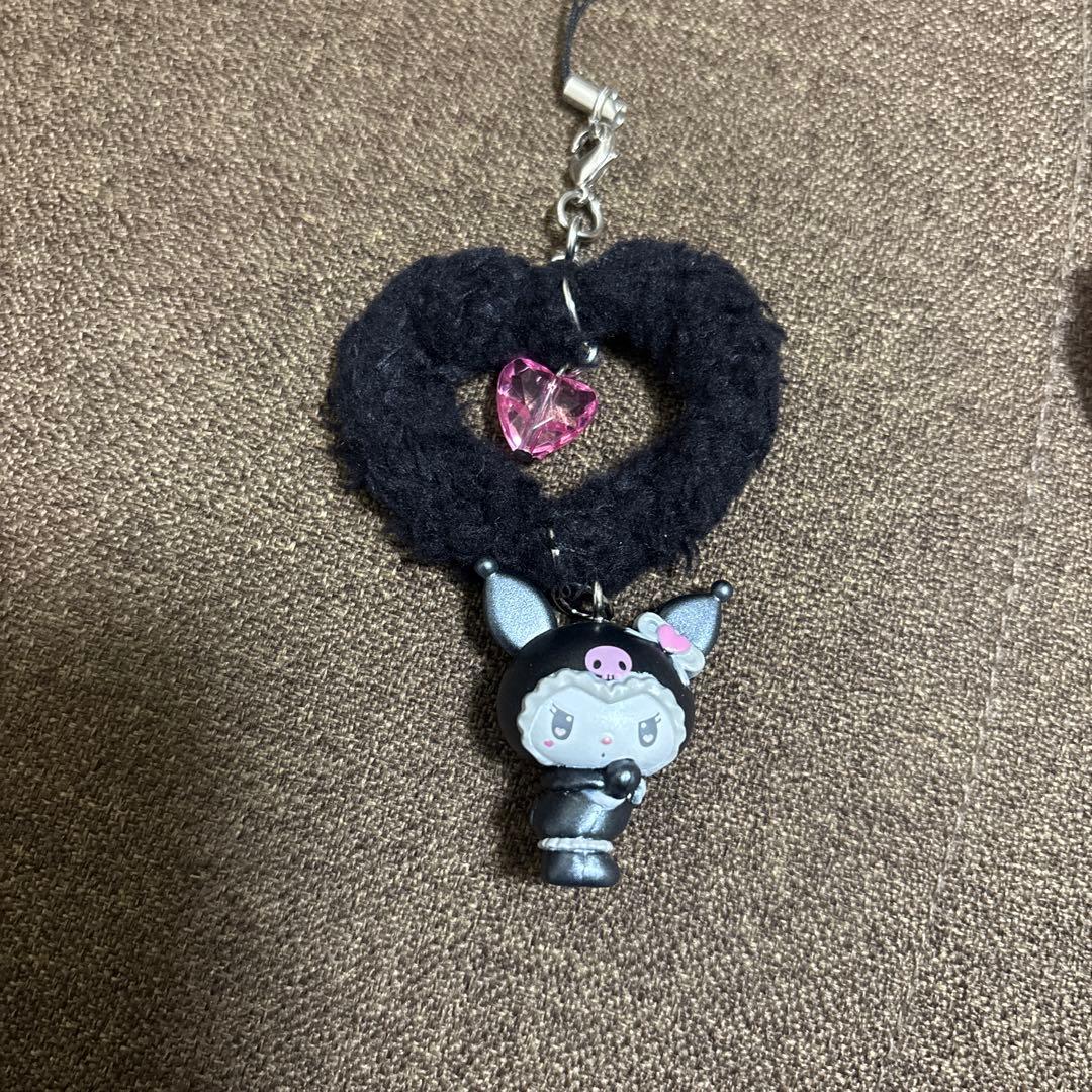 マイメロディ•クロミ メロウサロミウサ シークレットストラップ - メルカリ