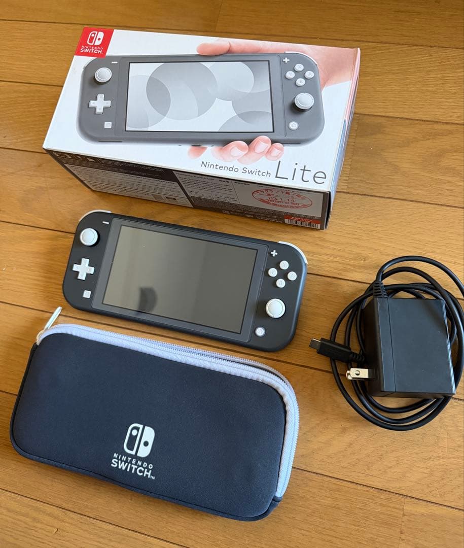 Nintendo Switch Lite グレーmicroSDカード64GBつき - メルカリ