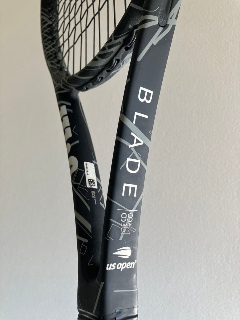 国内正規品　極美品　ウィルソン　ブレード98 V8 US OPEN 限定　G2 WILSON BLADE98 V8 US OPEN G2