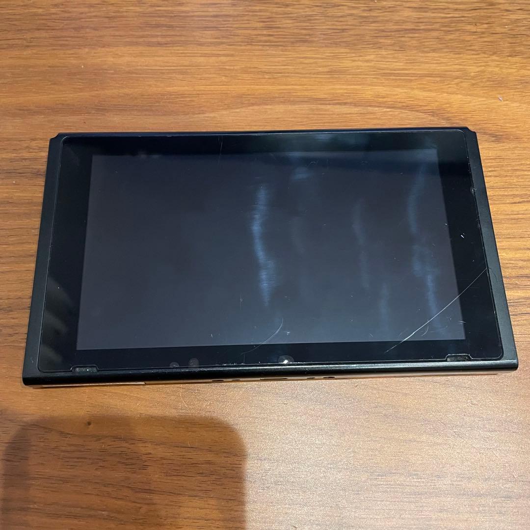 Nintendo Switch 本体のみ 2018年製 ジャンク扱い - メルカリ