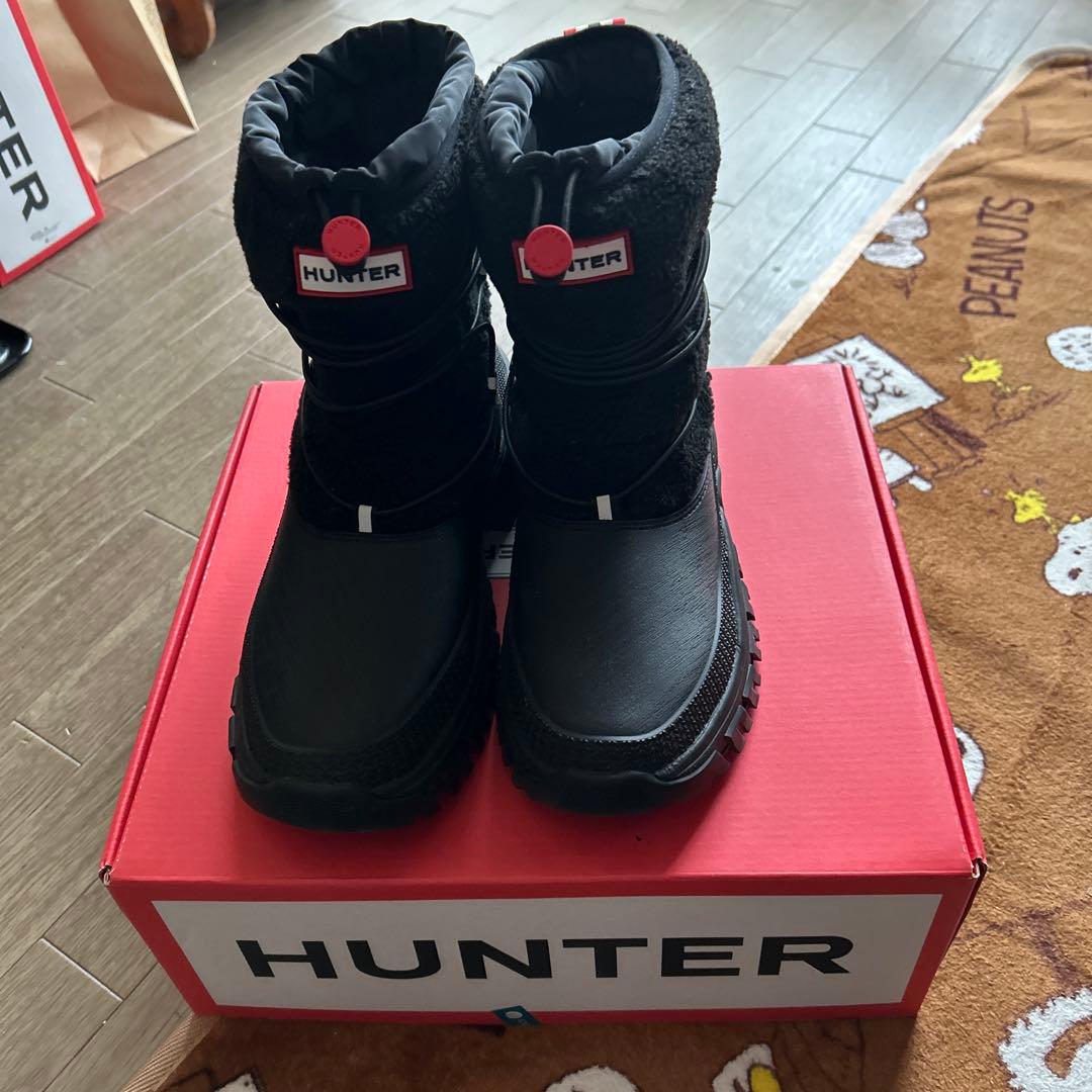 HUNTER ブラック スノーブーツ ハンター HUNTER 【レディース】イントレピットショートスノーブーツ