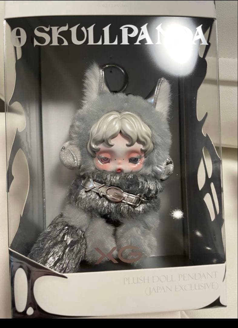 即日発送可 SKULLPANDA × XG ぬいぐるみペンダント（日本限定） - メルカリ