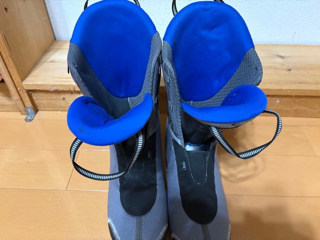 ディナフィット　Radical 28〜28.5cm バックカントリースキーブーツ