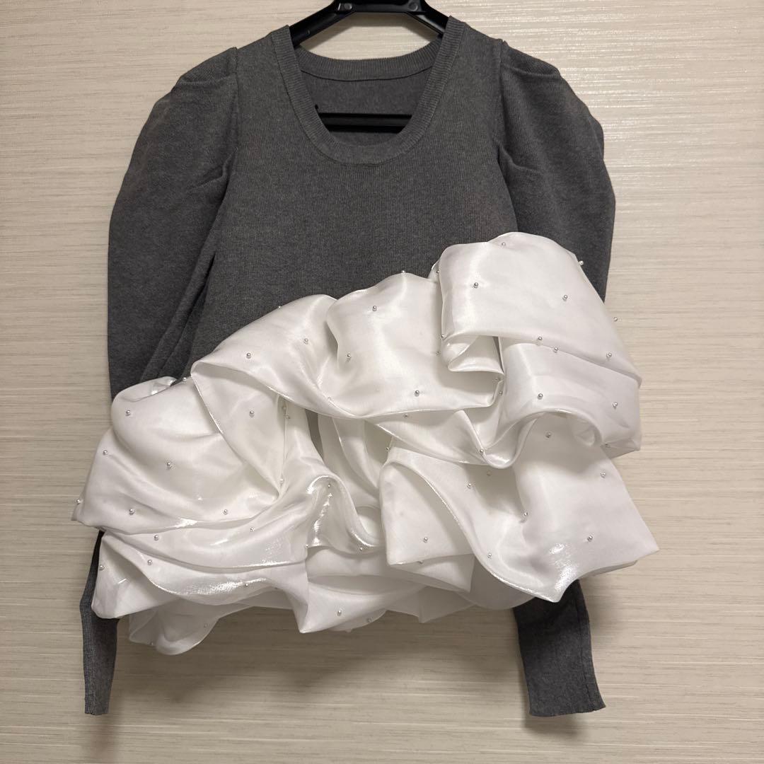 BIBIY AMELIE PEPURAMU KNIT グレー - メルカリ