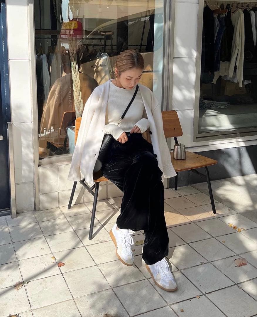 【新品未使用】adidas Originals BW ARMY WHT 24.5 2026年最新】adidas bw army 24.5の人気アイテム - メルカリ