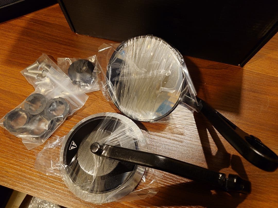 新品】トライアンフ用 バーエンドミラー - メルカリ