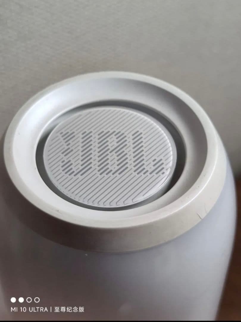 JBL PULSE 3 ワイヤレススピーカー ホワイト 箱付き - メルカリ