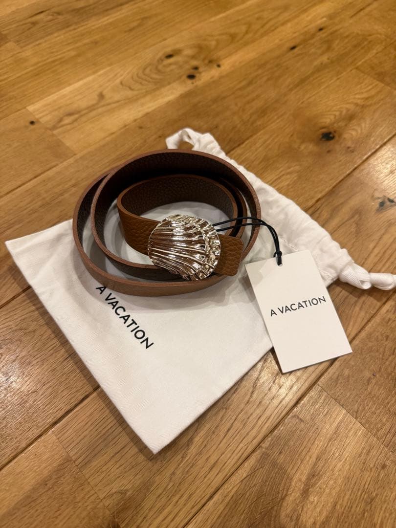 A VACATION ブラウン シェルモチーフ ベルト A VACATION / ア ヴァケーション HERA25SV（ベルト）｜THENIME
