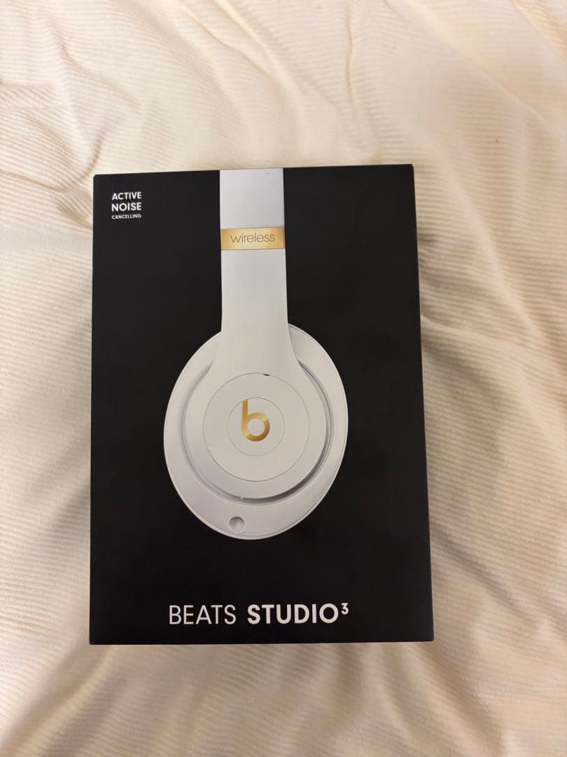 ♡くまちゃん♡ 様 Beats Studio 3 ワイヤレスヘッドホン ホワイト Amazon.com: Beats by Dr. Dre - Studio3 Wireless Headphones - White