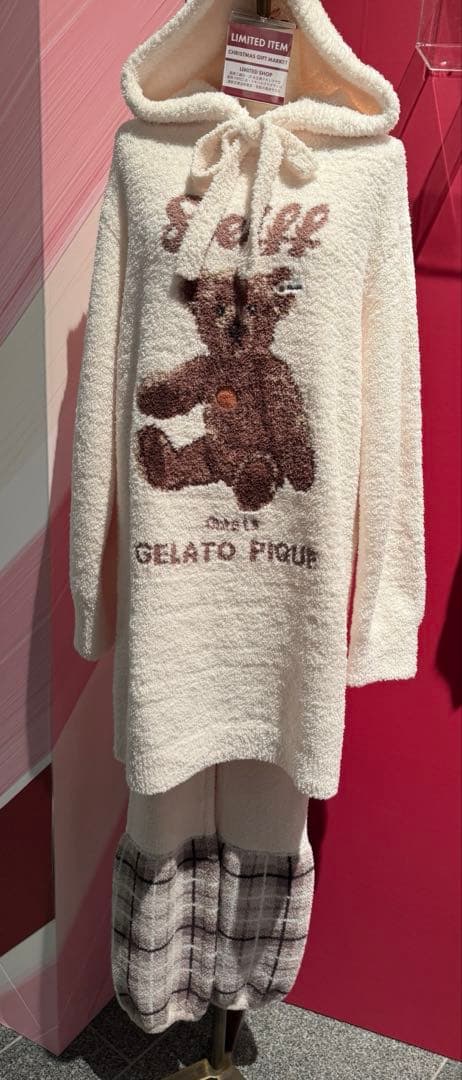 ジェラートピケ　ホリデーマーケット店舗限定　2025 シュタイフ ジェラートピケ ホリデーマーケット限定 2025 シュタイフ 赤