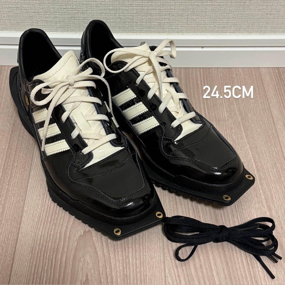 adidas FORUM SQ W CBLACK/CREWHT/GOLDMT - メルカリ