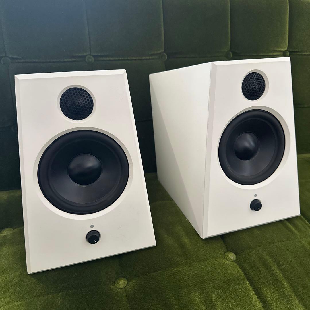 【美品】reProducer Audio Epic5 white 限定版 Epic-5-1-1-768x366.jpg